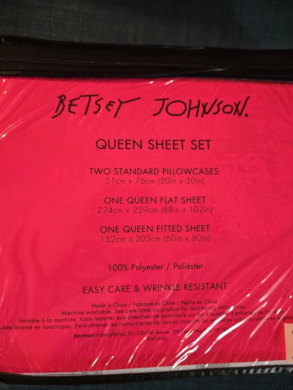 Betsey Johnson Queen Skull Print Sheet Set in Gray and White